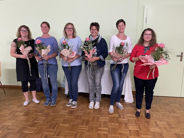 Der neue Vorstand der Landfrauen: Simone Schwarz, Ingrid Mathys, Sandra Rohrer, Dora Amsler, Andrea Pfister, Feli Monardo (v.l.) Foto: zVg