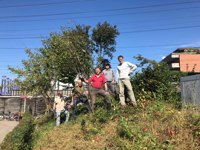 NVR-Arbeitsgruppe im Reptilienbiotop. Foto: zVg