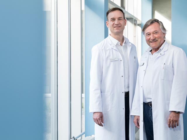 Prof. Dr. med. Leo Bonati und Prof. Dr. med. Thierry Ettlin. Foto: zVg