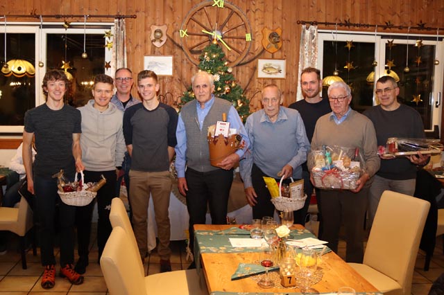 Ehrung der erfolgreichen Sportler und der Jubilare für langjährige Vereinstreue. Foto: zVg