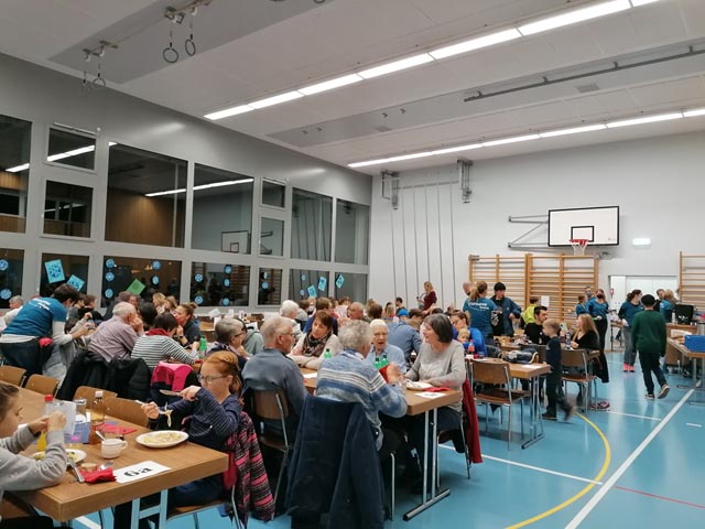 Das Spaghettiessen des Elternvereins Oeschgen war ein voller Erfolg. Foto: zVg