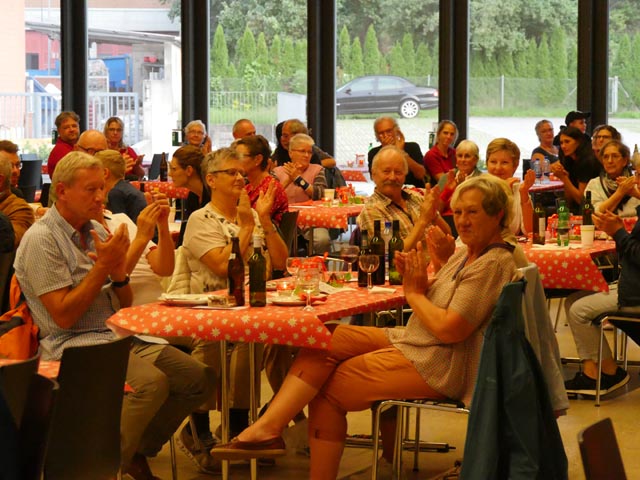 Applaus gab es für Markus Manfred Jung in Laufenburg. Foto: Jörn Kerckhoff