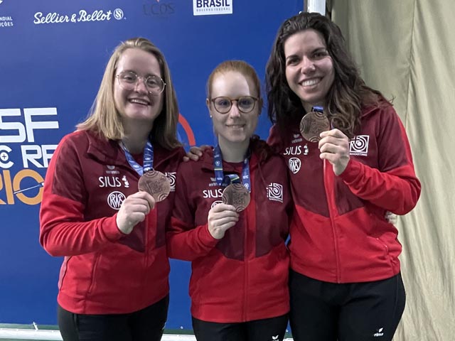 Eines der besten Team der Welt (von links): Franziska Stark, Nina Christen und Chiara Leone. Foto: zVg