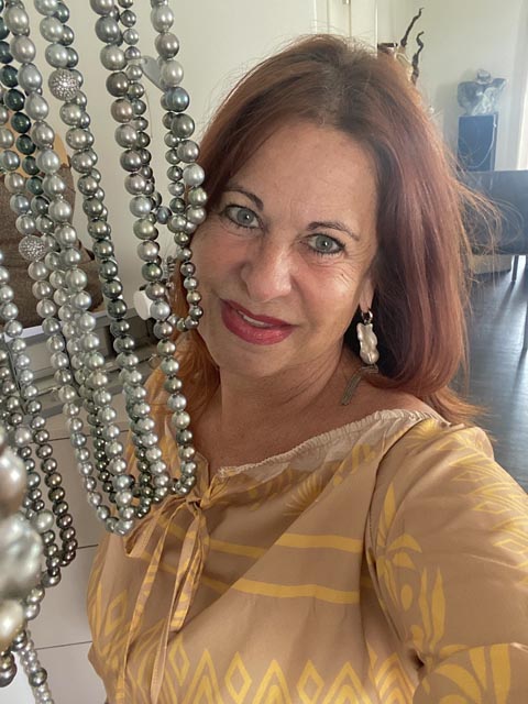 Perlenspezialistin Karin Müller. Foto: zVg