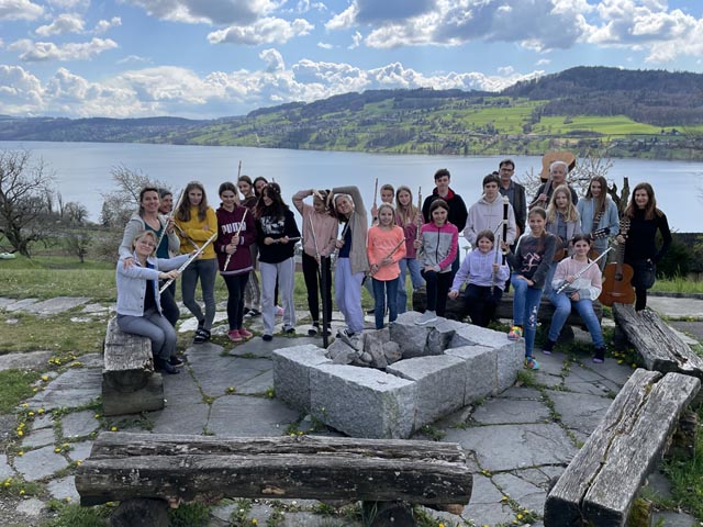 Mit viel Begeisterung waren die jungen Musiker beim Wochenede am Hallwilersee dabei. Foto: zVg