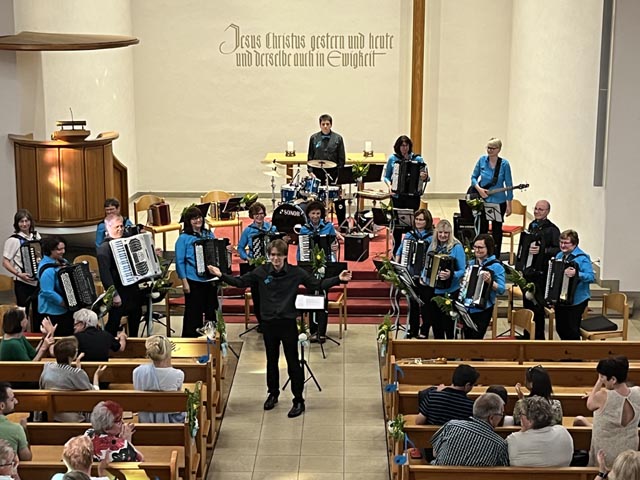 David Meyer und das HOM liessen sich feiern. Foto: zVg