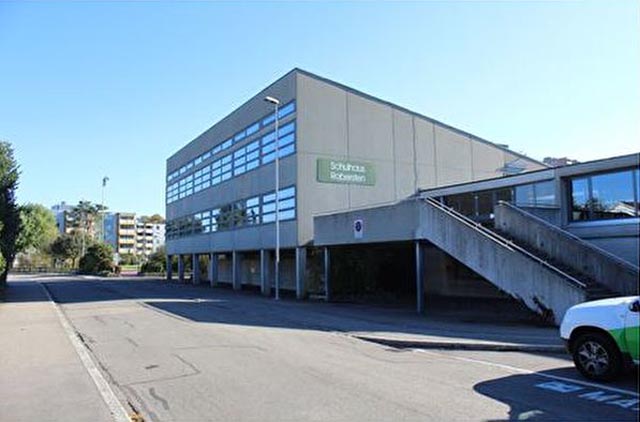 Die Schulanlage Robersten soll für fünf Jahre ein Provisorium erhalten.Foto: zVg