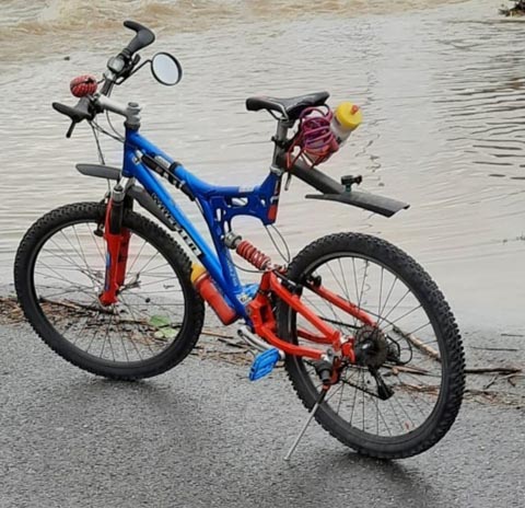 Das MTB, mit dem der Vermisste möglicherweise unterwegs war. Foto: Polizei AG 