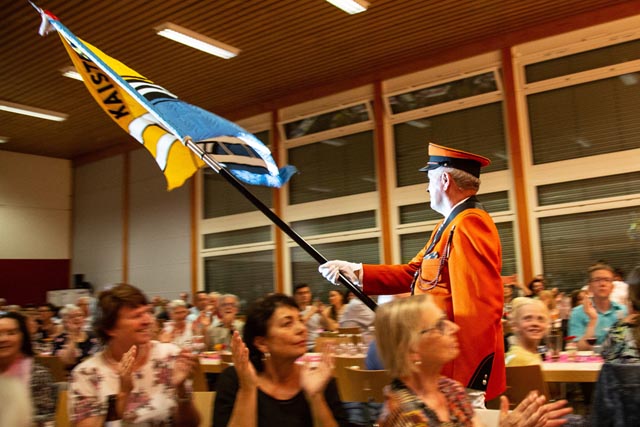 Der stolze Fähnrich mit seinem neuen Instrument. Foto: zVg