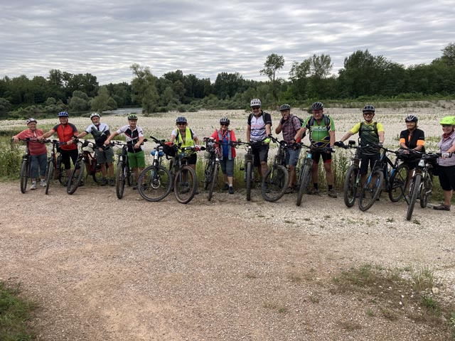 Zum zweiten Mal in diesem Jahr machten sich die Pro-Senectute-Radler per Velo auf den Weg. Foto: zVg