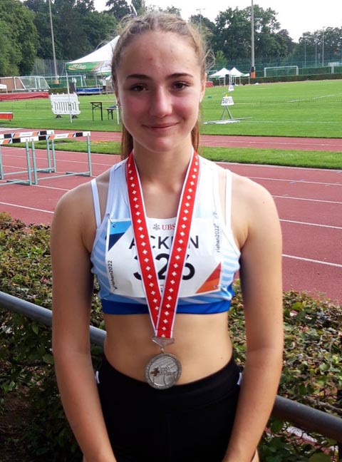 Jessica Acklin durfte sich im Speerwurf über die Silbermedaille freuen. Foto: zVg