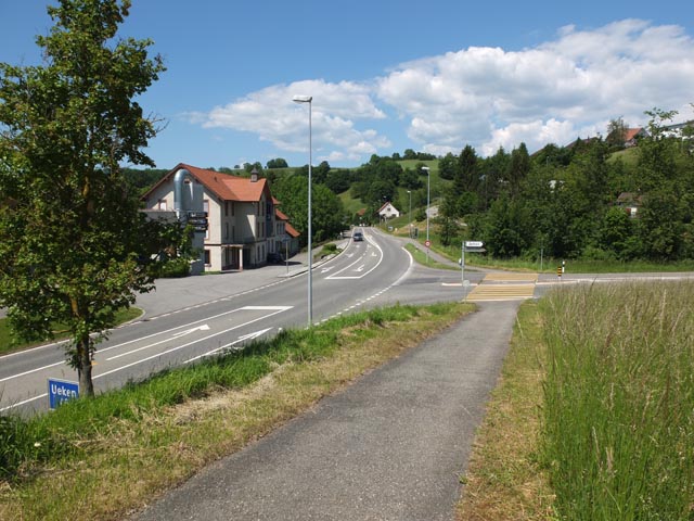 Kantonsstrasse in Ueken. Foto: © Kanton Aargau