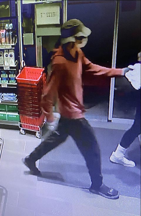 Raubüberfall auf Tankstellenshop in Pratteln. Foto: Polizei BL