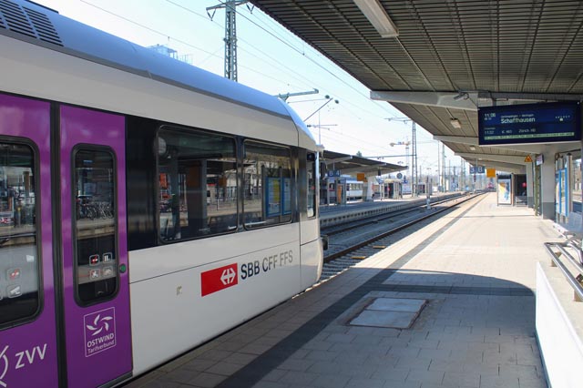 Ab dem Fahrplanwechsel am 11. Dezember verkehrt die SBB GmbH mit dem «Rhyhas» zwischen Singen nach Schaffhausen. Foto: © SBB GmbH, Thesenvitz.