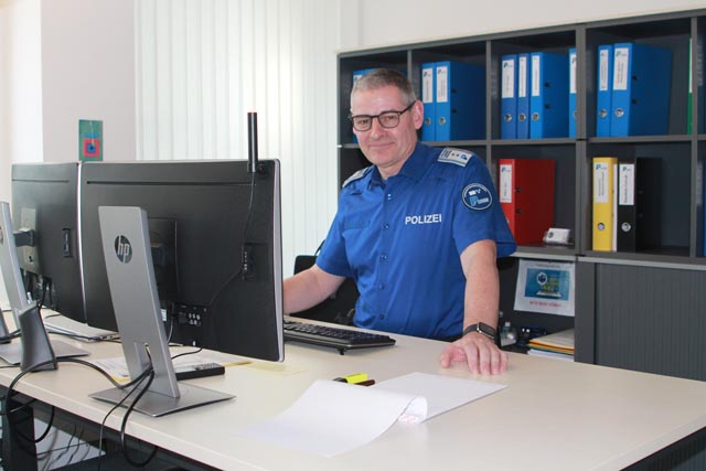 Die Arbeit geht nicht aus: Polizeichef Oblt. Werner Bertschi blickt auf ein intensives Jahr zurück. Foto: Sonja Fasler