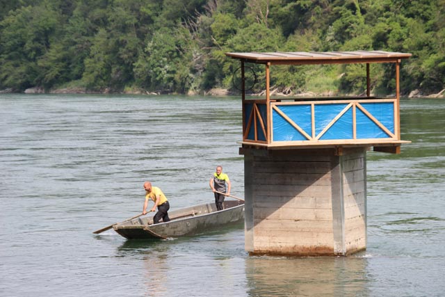 Auf dem Weg zur Landung nach dem Umfahren des Felsens. Foto: zVg