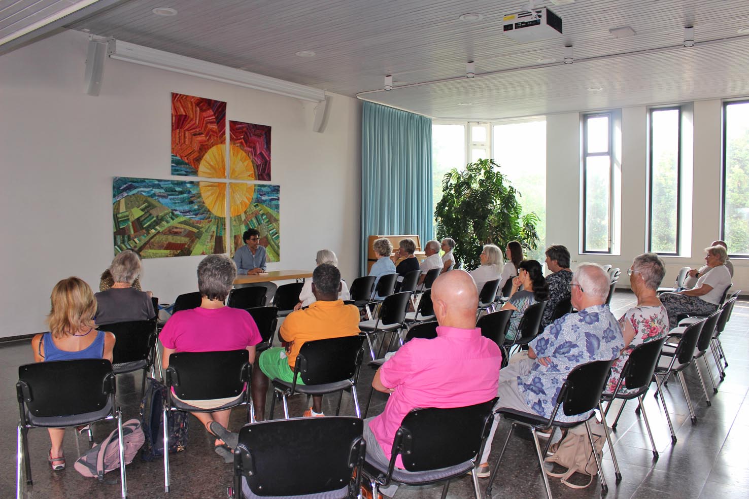 Lesung des irakisch-schweizerischen Schriftstellers Usama Al Shahmani. Foto: zVg