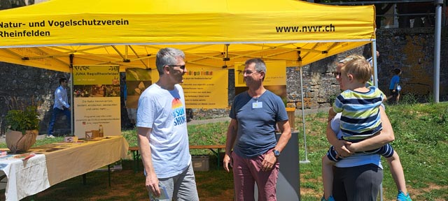 Die Standaktion von NVR und JUNA am Jugendfest stiess auf grosses Interesse. Foto: zVg