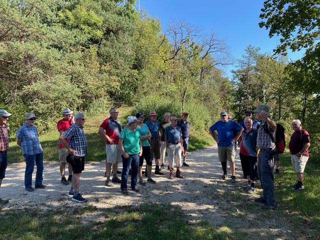 Die Turnveteranen auf Herbstwanderung. Foto: zVg