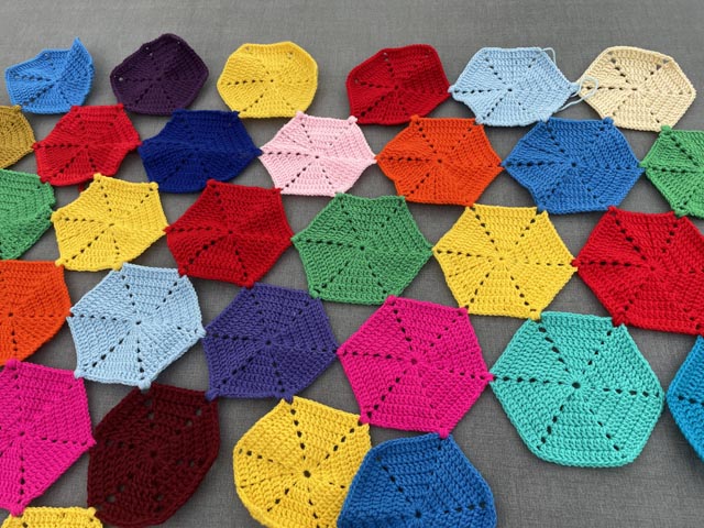 Aneinandergenäht können grosse Flächen entstehen. Foto: Andrea Worthmann