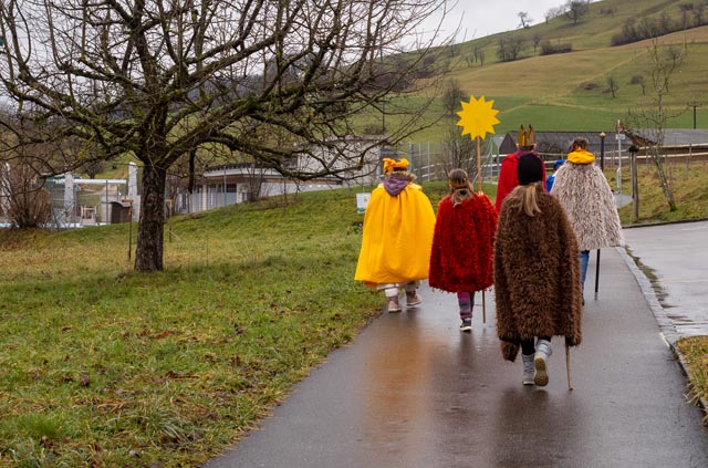 Rheinfelden-Magden: Sternsinger ziehen durch die Strassen