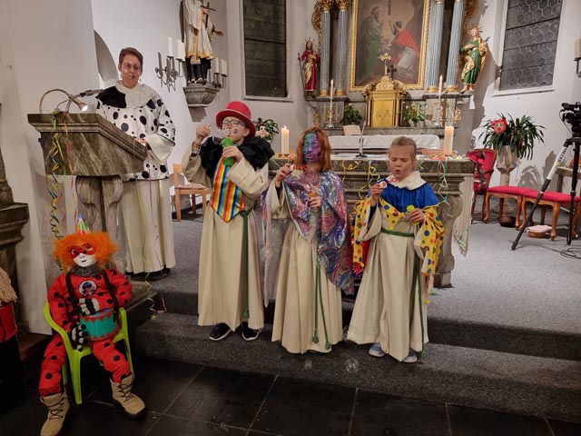 Oeschgen: «Gemeinsam Träumen» beim Fasnachtsgottesdienst