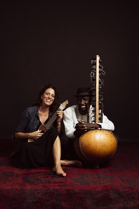 l Giger &amp; Moussa Cissokho spielen am 3. Mai im Meck in Frick. Foto: zVg