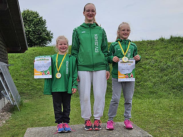 Von links: Ilenia, Selina und Anja Meier. Foto: zVg