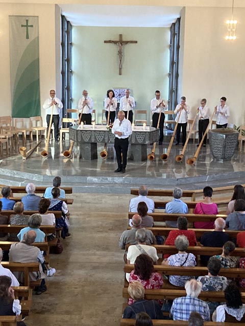 Alphorngruppe Magden mit schönen Klängen. Foto: Imke Mayer 