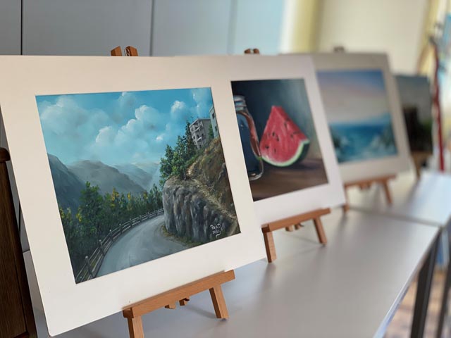  Kunst aus dem Koffer in Rheinfelden. Foto: zVg