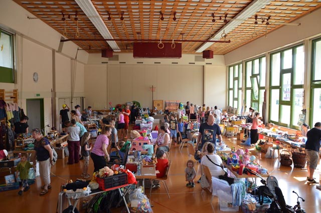 Beliebter Flohmarkt. Foto: zVg