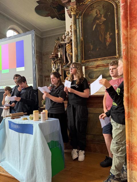 Unterhaltsame Schulabschlussfeier im Schulheim Stift Olsberg