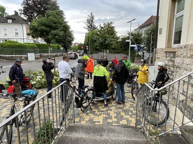 Die Beradelung hat zum Ziel, die Planungen des Raumkonzepts Agglo Basel anschaulich zu machen. Foto: Marion Zängerle