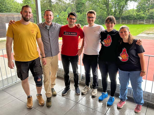 Der Vorstand des TSV (von links): Tim Schirner, Björn Böni, Ensar Can, Sven Bucher, Naomi Jeger, Melany De Simone. Es fehlen: Thomas Hauser, Phlilippe Lehmann. Foto: zVg