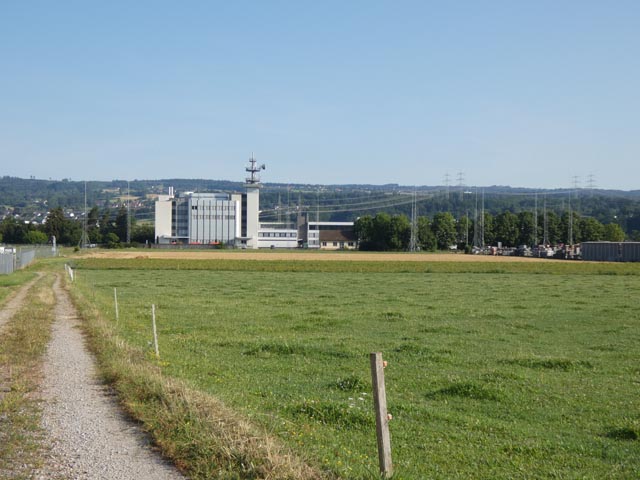 Auf dem ehemaligen Swissgrid-Gelände soll ein neues, beeindruckendes Technologiezentrum entstehen. Foto: Jörg Wägli