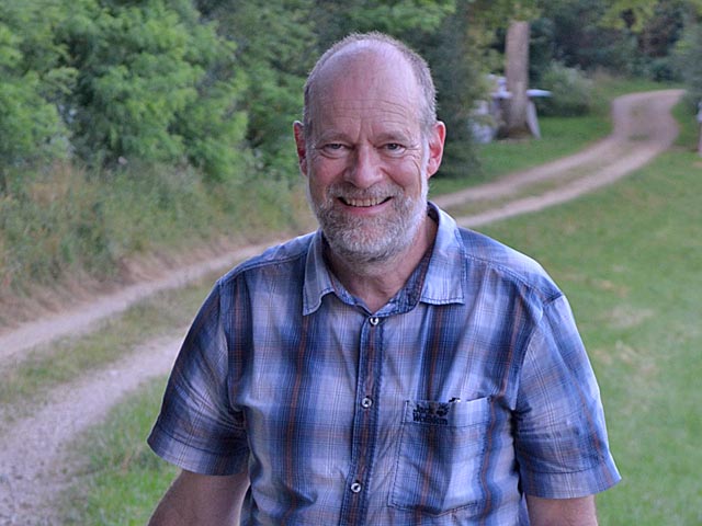 Linus Hüsser, Historiker aus Ueken, berichtet über die Kirchengeschichte von Stein und des Fricktals. Foto: zVg
