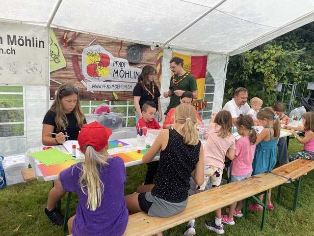 Abwechslungsreiches Angebot für die Kinder – z.B. bei der Pfadi. Foto: Lilia Staiger
