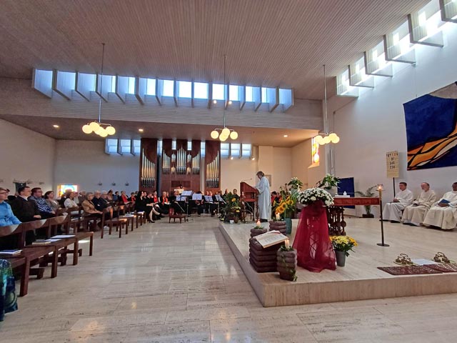 Antonia Hasler war als Regionalverantwortliche für die Bistumsregion St. Urs zu Gast. Foto: Fabrice Müller