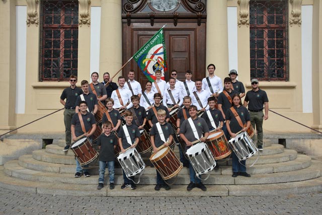 Podestplätze für Ryburger Jungtambouren