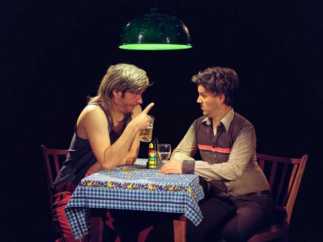 Auf satirische und unterhaltsame Weise nimmt Pasta del Amore die Herausforderung der zweiten Lebenshälfte an. Foto: zVg