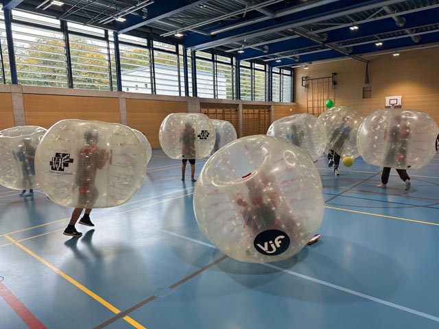 Spiel und Spass in der Turnhalle Wallbach. Foto: zVg