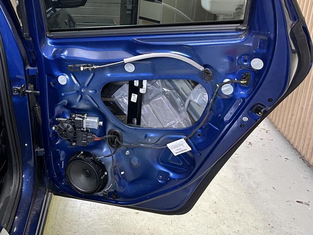 Das Betäubungsmittel in der Autotür. Foto: BAZG