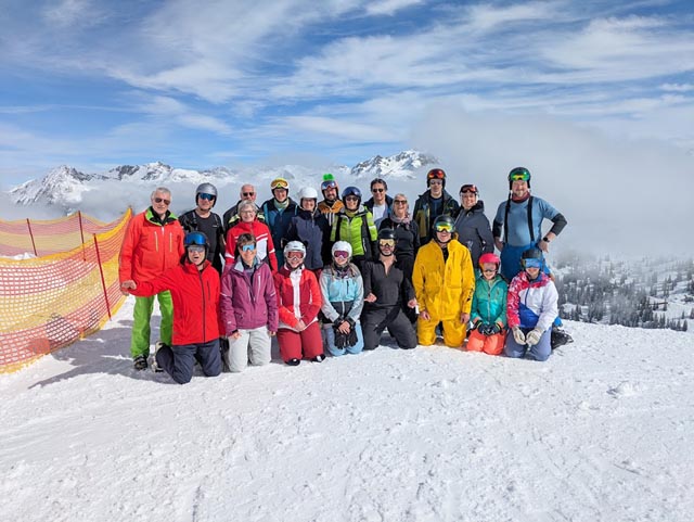 Der Skiclub Frick bei schönstem Wetter im Montafon. Foto: zVg