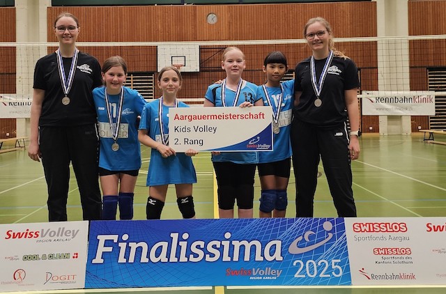 Volley Möhlin U11 sind Vize-Aargauermeisterinnen