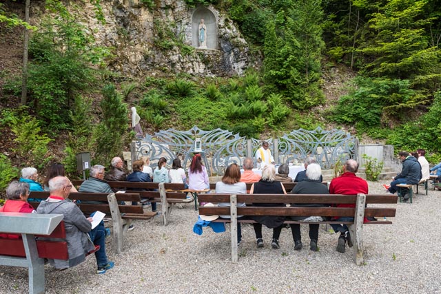 Einweihungsgottesdienst mit Pater Solomon Obasi. Foto: zVg 