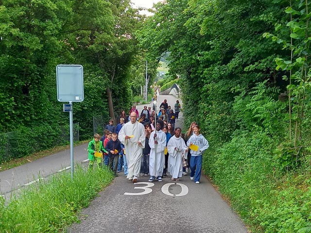 images/stories/Redaktion/2025/06/2523/25_23_bittgang43.jpg#joomlaImage://local-images/stories/Redaktion/2025/06/2523/25_23_bittgang43.jpg?width=640&height=480