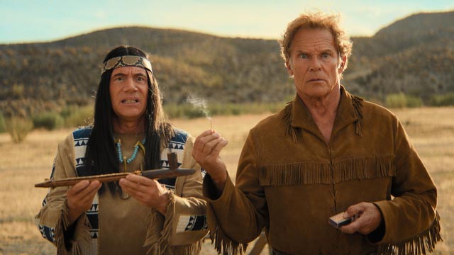 Mit vereinten Kräften (und allerlei Meinungsverschiedenheiten und Missverständnissen) stürzen sich die Helden von «Das Kanu des Manitu» in ihr grösstes Abenteuer – und finden überraschende Antworten auf die allerwichtigsten Fragen des Lebens! Foto: zVg