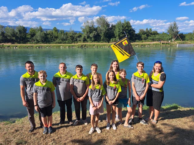 Gruppenfoto der Jungpontoniere Schwaderloch. Foto: zVg