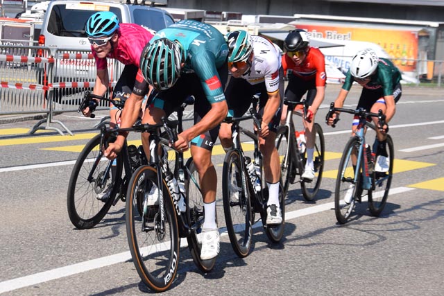 Fahrer aus aller Welt werden auch in diesem Jahr den GP Rüebli­land bestreiten. In einigen Jahren wer-den einige von ihnen zur Weltspitze gehören. Foto: Markus Schenk