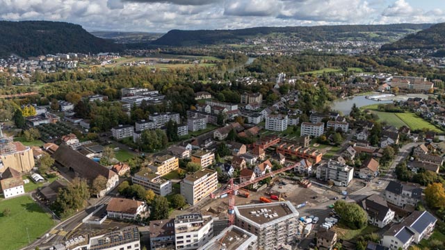 Luftbildaufnahme von Windisch mit dem Grabungsareal. Die Grabungsfläche umfasst rund 4000 Quadratmeter. Foto: Kantonsarchäologie, © Kanton Aargau